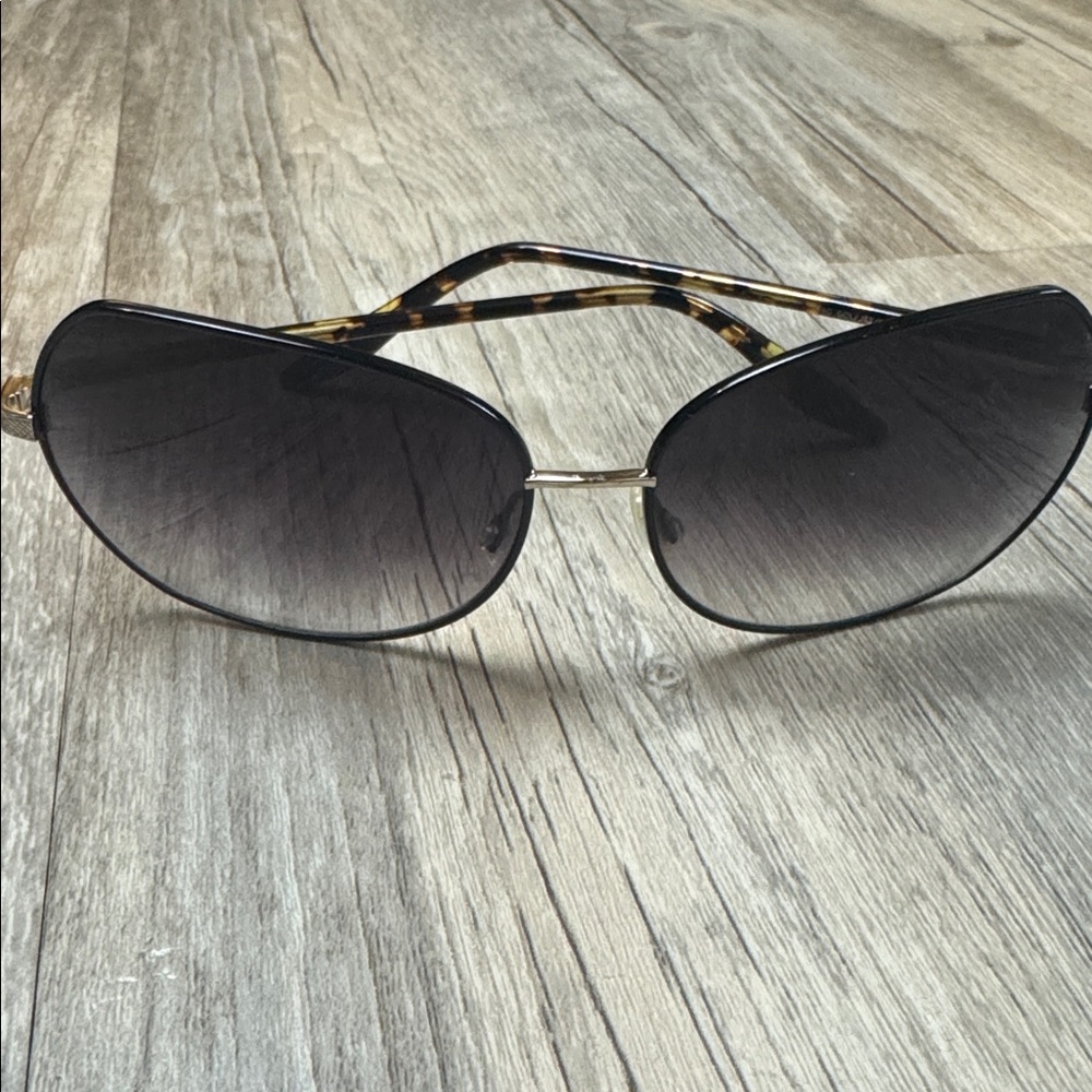 Barton Perreira Yadiell Luxury Aviator Sunglasses Gold Tortoise Gradient Japan